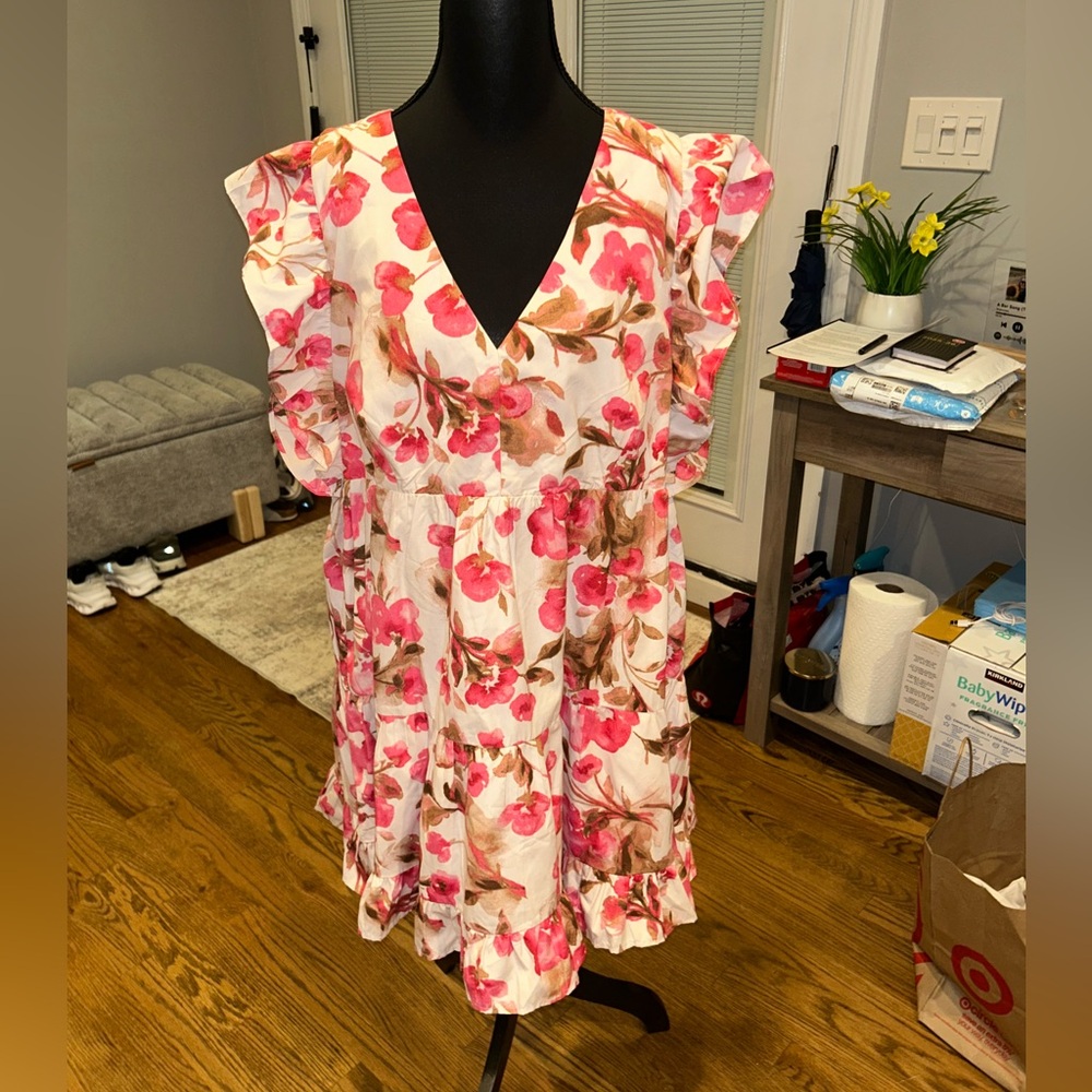 Abercrombie flutter sleeve floral dress size XL